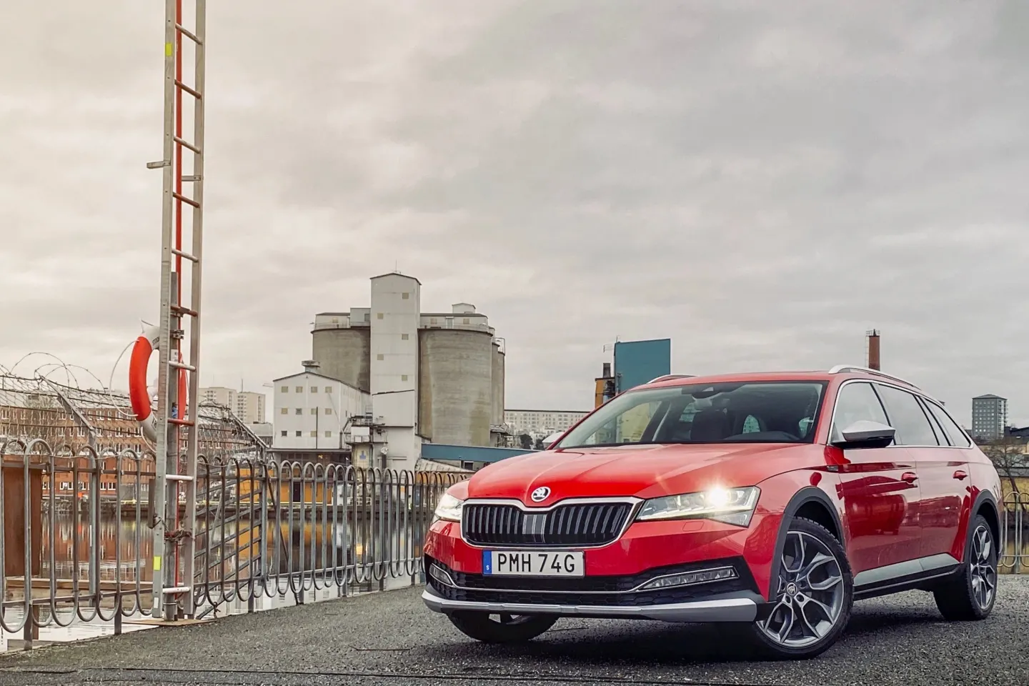 Skoda Superb Scout