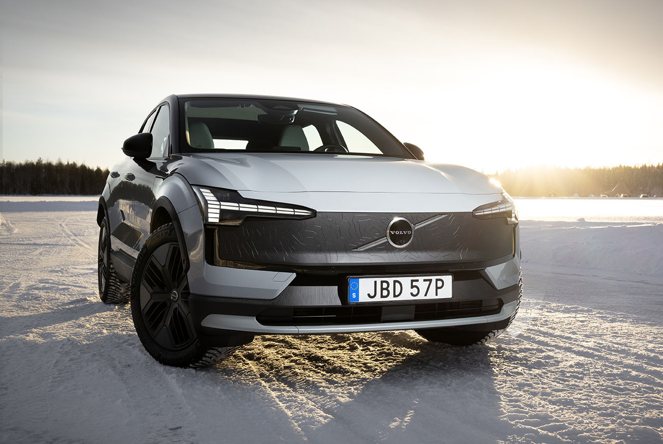 Volvo EX30 Cross Country: - Volvo uppfinner hjulet på nytt