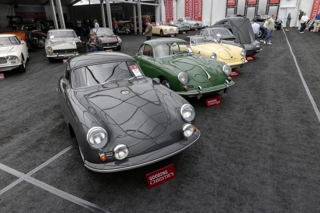 Tre stycken Porsche 911 och en Lamborghini, Monterey Car Week 2026