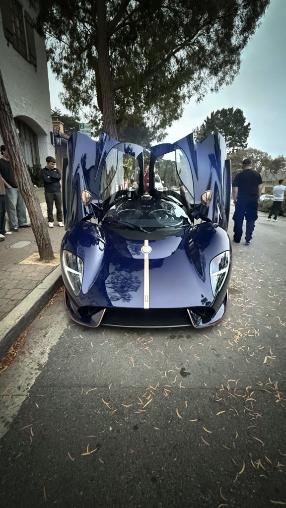 De Tomaso P72 utanför L’Auberge Hotel, Carmel, Monterey Car Week 2026
